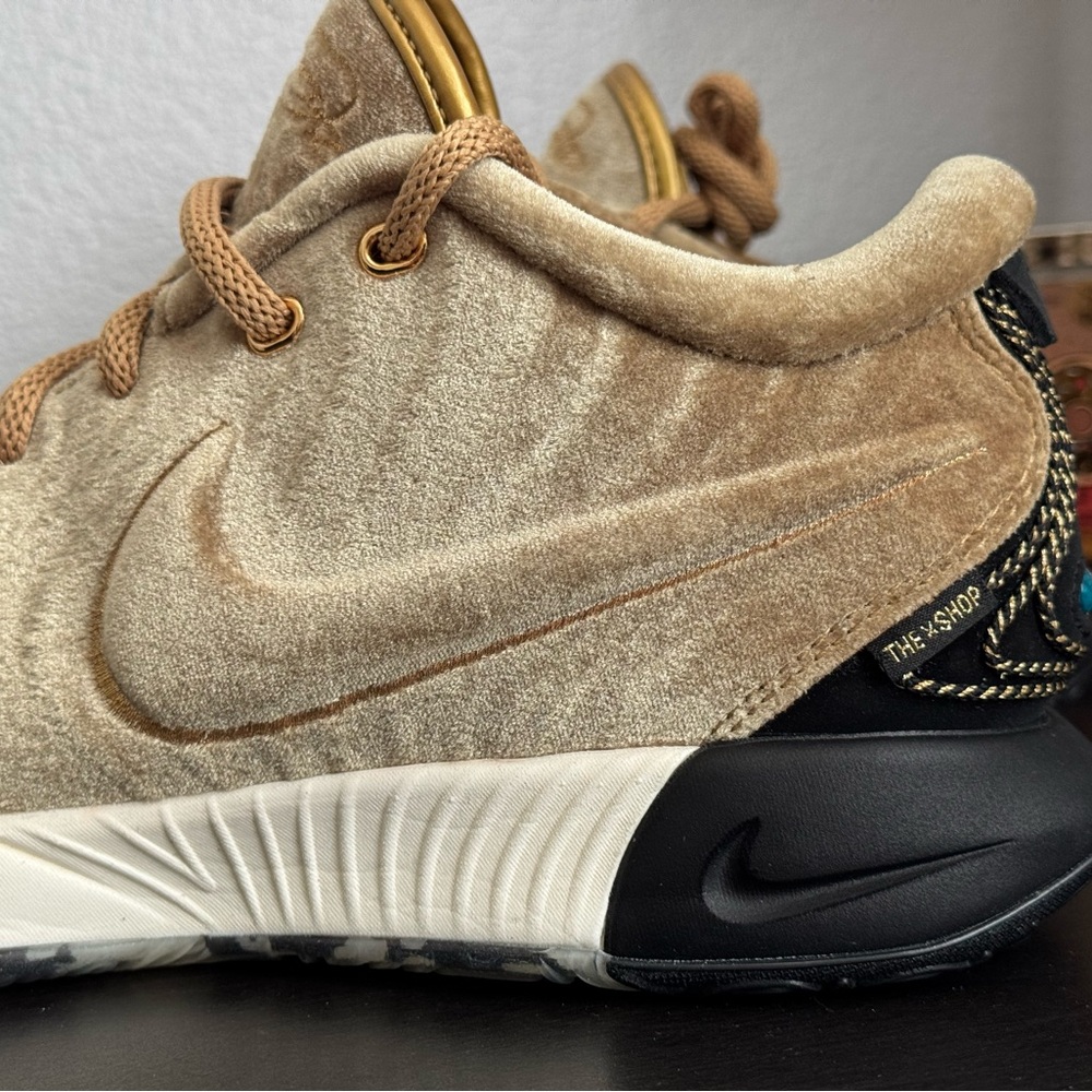 Nike LeBron XXI “The Shop” Basketball Shoes ✨EXCELLENT CONDITION✨ - Picture 2 of 10